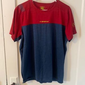 La Sportiva short sleeve shirt.